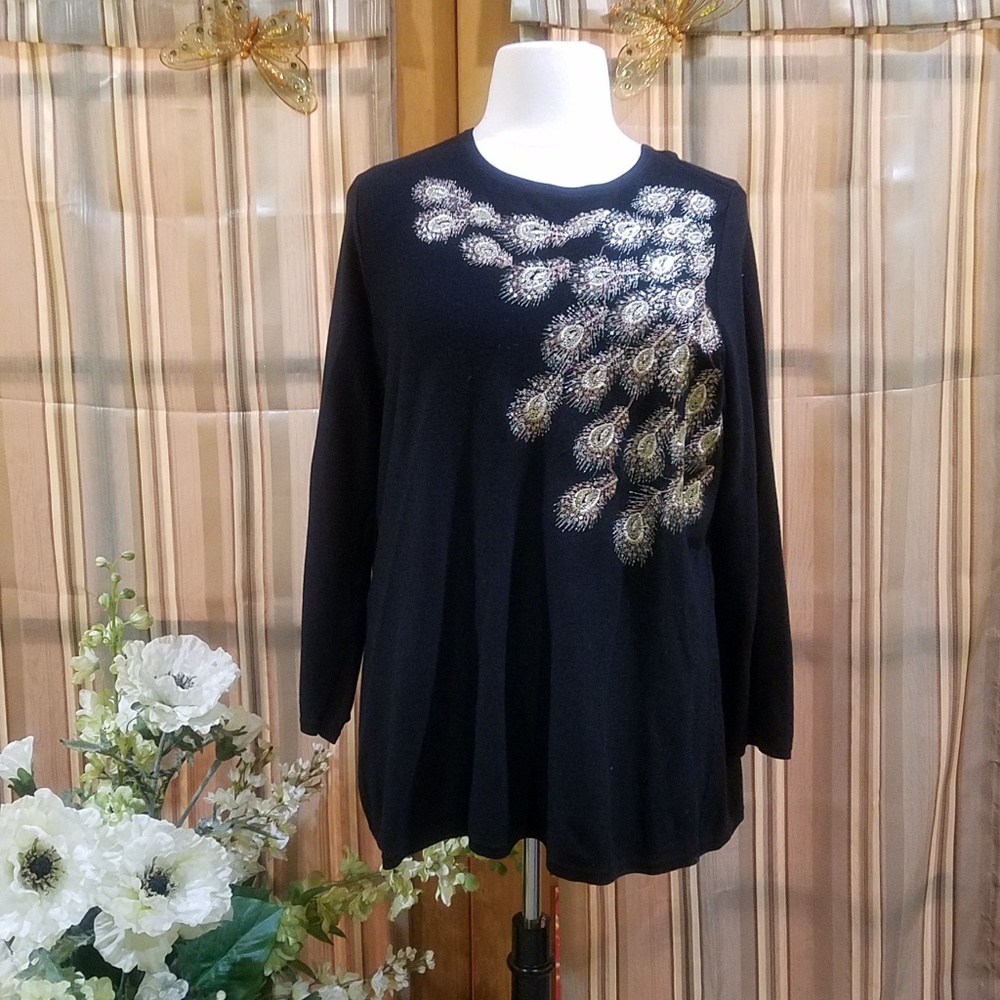 🥂Stunning Black Sweater w Gold Peacock Feathers🎄